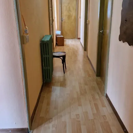 Inn Cao *