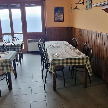 Inn Cao